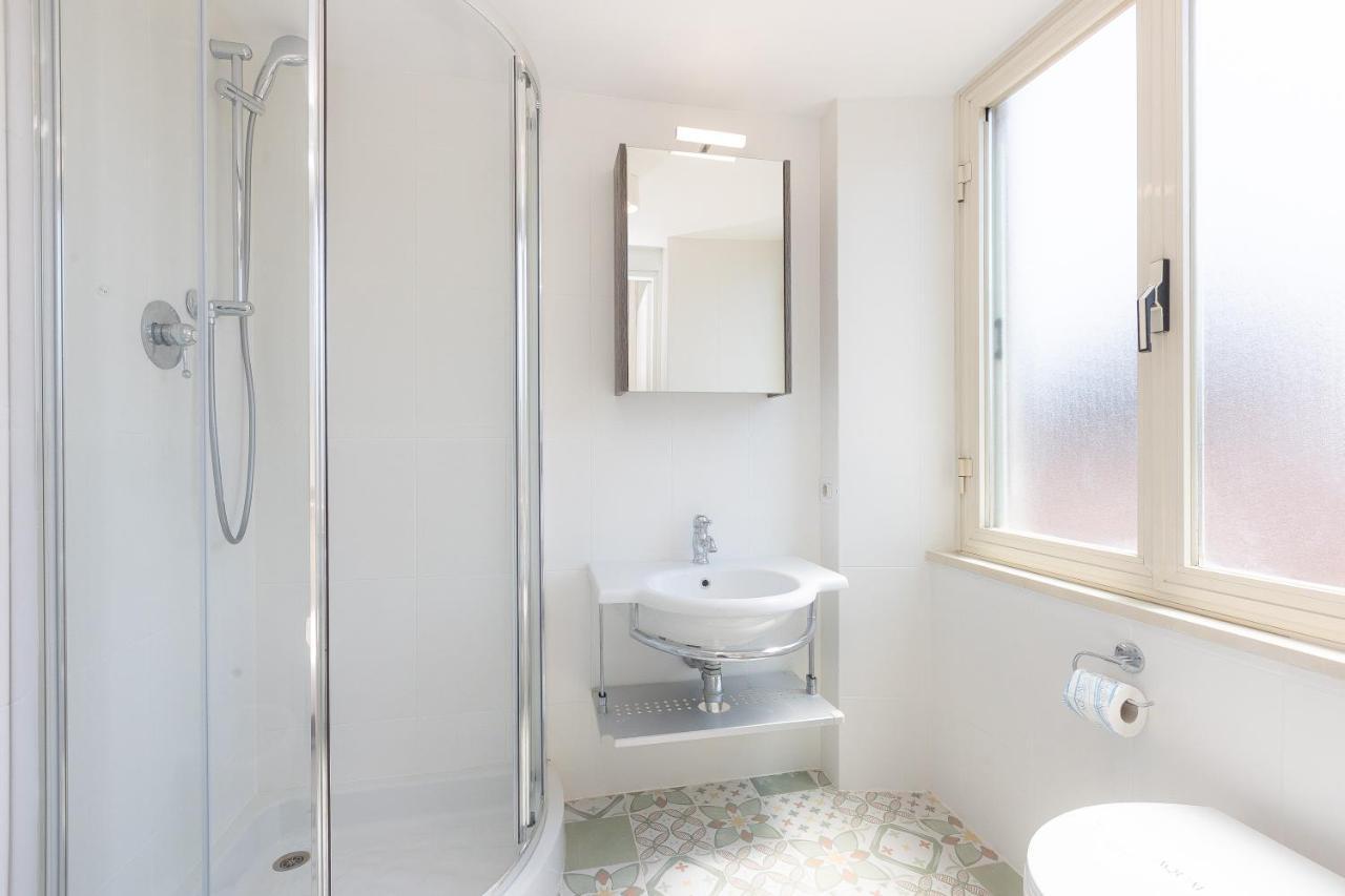 Apartment Corso View By In Rom